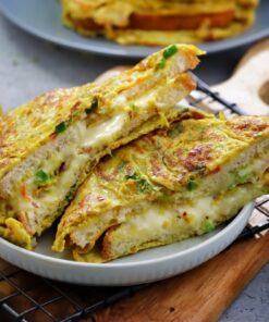 BREAD OMELETTE WITH CHEESE